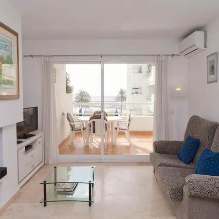 Lorna Estepona
