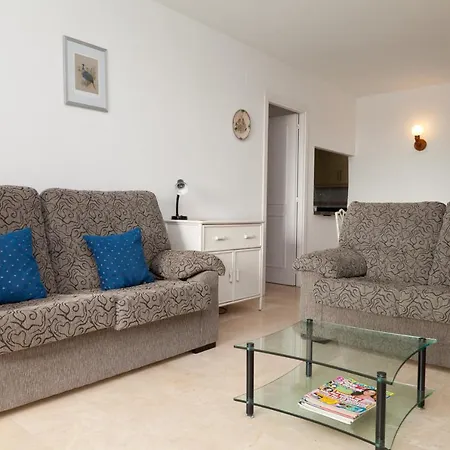 Lorna Apartment Estepona